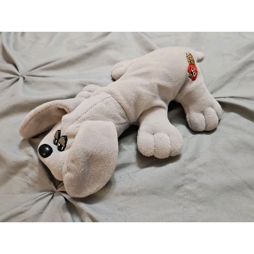 Vintage Pound Puppy Plush 1985 7 inch Light Gray Puppy No Tag